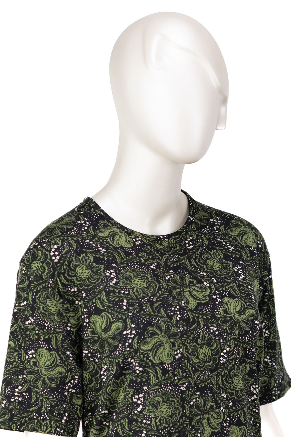 Kadın Turlu Viskon Penye Kumaş Kısa Kollu Anne Bluz Gül Çiçek Desenli Likralı Tam Kalıp